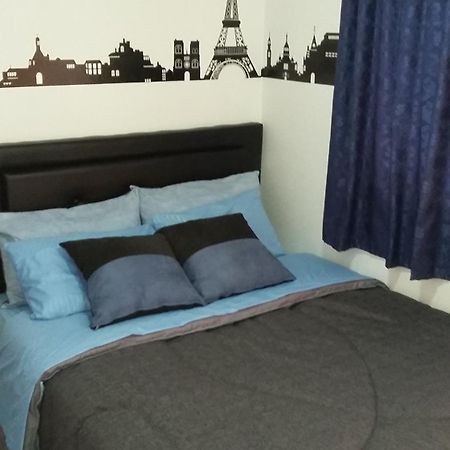 La Casa De Huespedes Otel Bogotá Dış mekan fotoğraf
